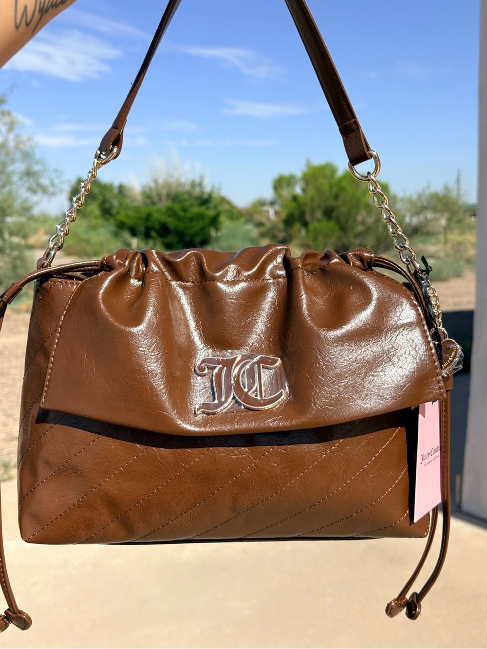 Chocolate Brown Juicy Couture “Soft Spoken Shoulder Bag” New Release 🚨